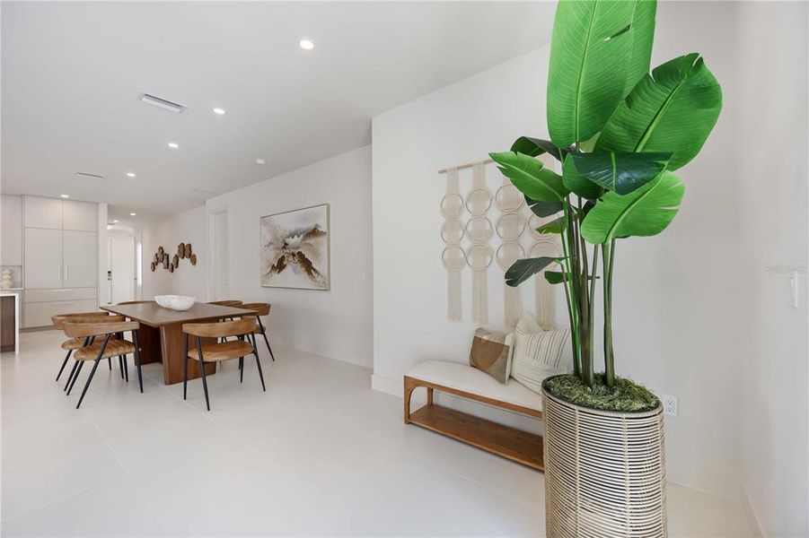 Furnished interior view inside a new home in , Sarasota (Image 48).