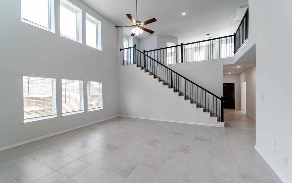 Spacious, unfurnished interior of a new home in Bay Creek, Baytown (Image 12). Spacious, unfurnished interior of a new home in Bay Creek, Baytown (Image 12).