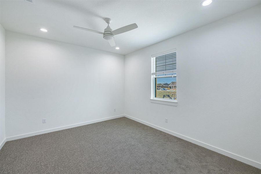 Spacious, unfurnished interior of a new home in , Bryan (Image 13).