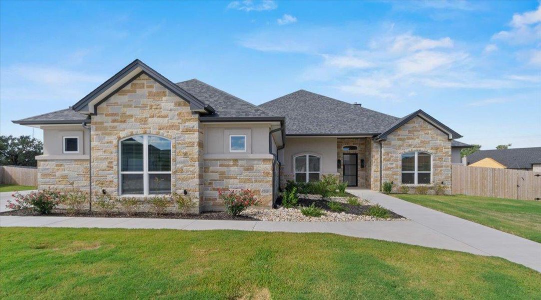 Front exterior of a new home in , Belton, TX, highlighting curb appeal (Image 1). Front exterior of a new home in , Belton, TX, highlighting curb appeal (Image 1).