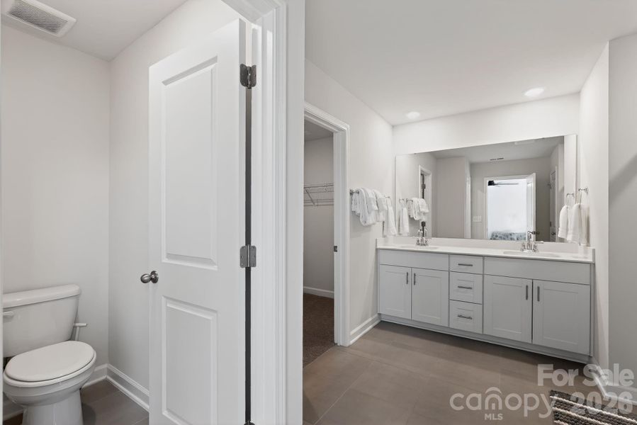 Furnished interior view inside a new home in , Longs (Image 28).