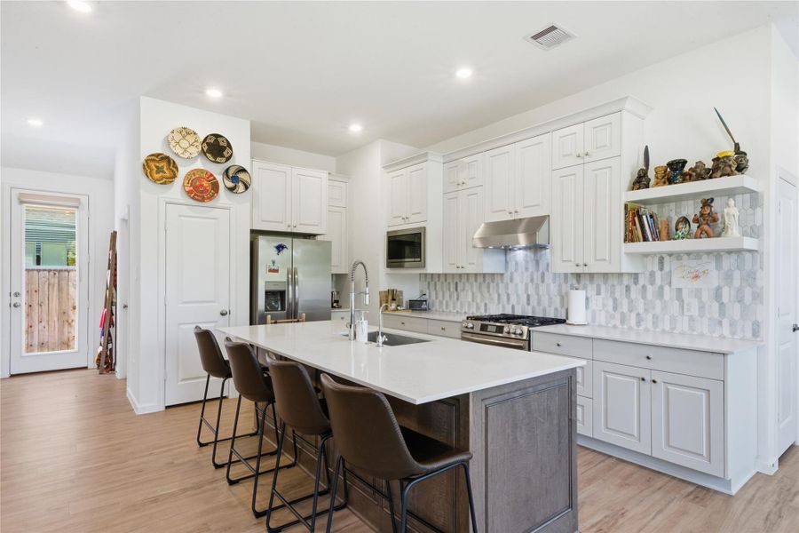 Another view of this modern kitchen.
