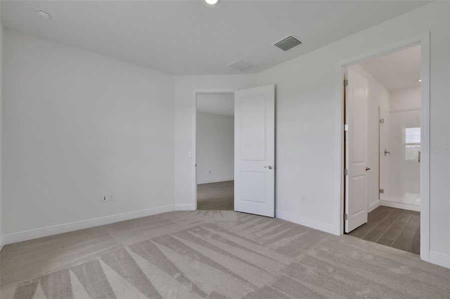Spacious, unfurnished interior of a new home in Seaire, Parrish (Image 39). Spacious, unfurnished interior of a new home in Seaire, Parrish (Image 39).