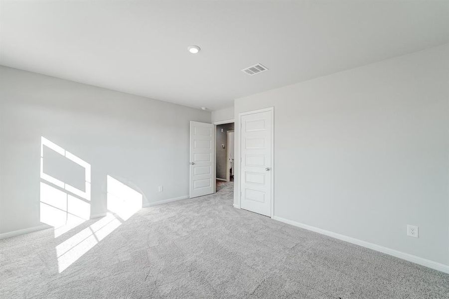 Spacious, unfurnished interior of a new home in Cresson Estates, Cresson (Image 32).