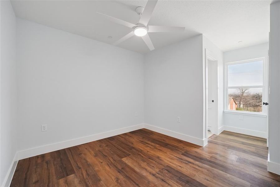 Spacious, unfurnished interior of a new home in , Denton (Image 16).