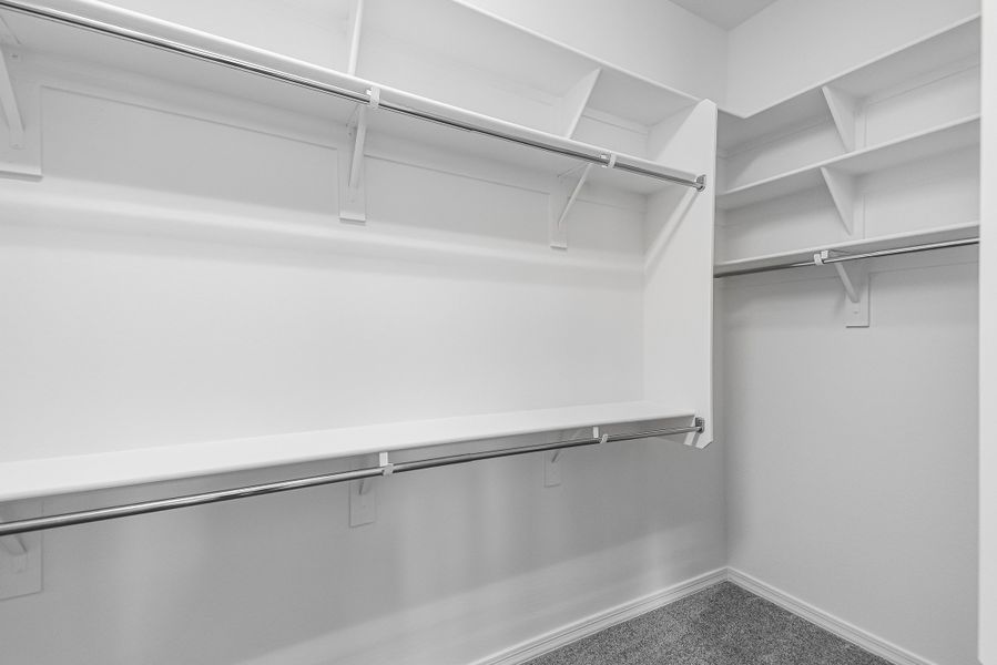 Spacious, unfurnished interior of a new home in Allen Ranches, Litchfield Park (Image 27). Spacious, unfurnished interior of a new home in Allen Ranches, Litchfield Park (Image 27).