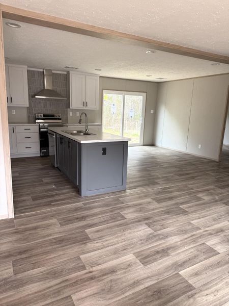 Image 4 of a home in .