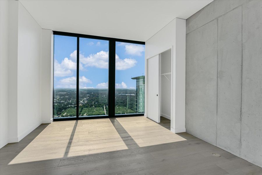 Spacious, unfurnished interior of a new home in The Modern Austin Residences, Austin (Image 22).