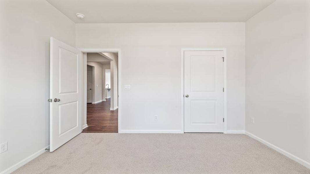 Spacious, unfurnished interior of a new home in Hunters Ridge, Woodruff (Image 21). Spacious, unfurnished interior of a new home in Hunters Ridge, Woodruff (Image 21).