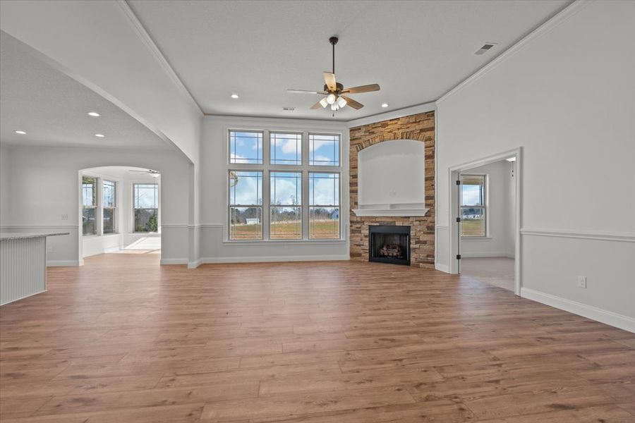 Representative unfurnished interior of a home built from the Converse by Enchanted Homes in Lonesome Dove, San Antonio (Image 31).
