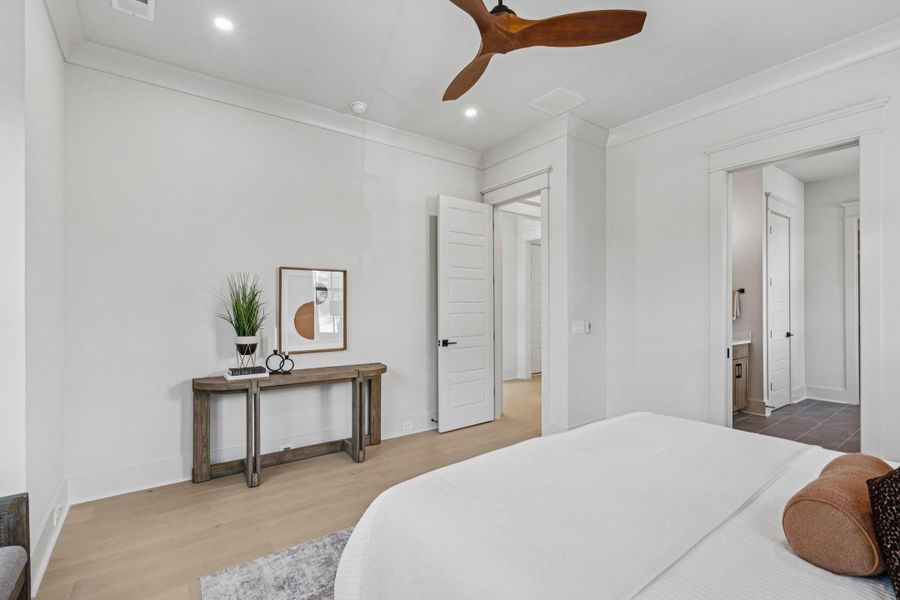 Furnished interior view inside a new home in , Johns Island (Image 75). Furnished interior view inside a new home in , Johns Island (Image 75).