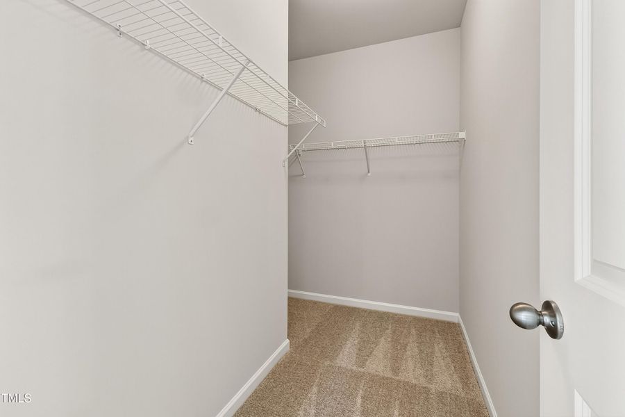 Ral_Barrington_431 (37) Ral_Barrington_431 (37)