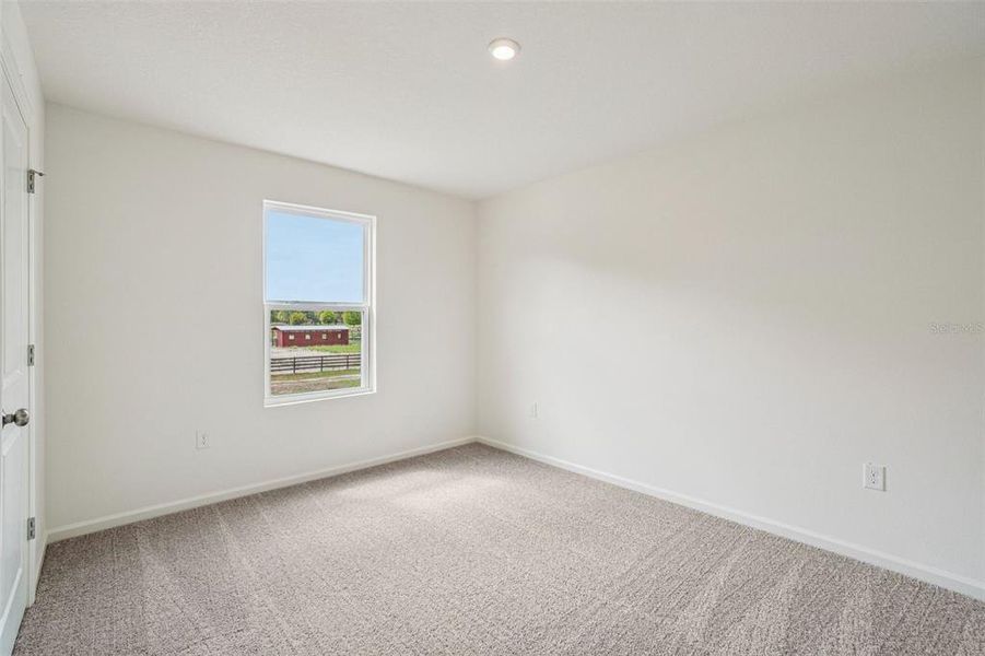 Spacious, unfurnished interior of a new home in Sumter Villas, Sumterville (Image 24).