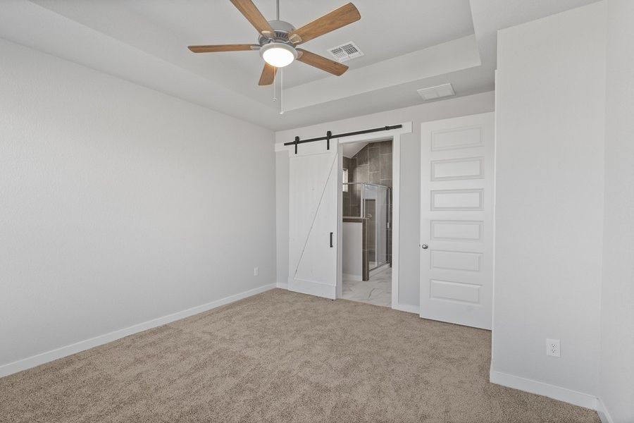 Spacious, unfurnished interior of a new home in The Grove at Blackhawk, Pflugerville (Image 49). Spacious, unfurnished interior of a new home in The Grove at Blackhawk, Pflugerville (Image 49).