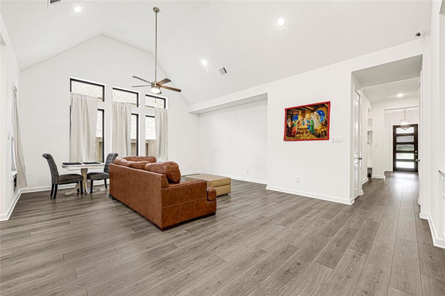 Furnished interior view inside a new home in Riceland, Mont Belvieu (Image 11).