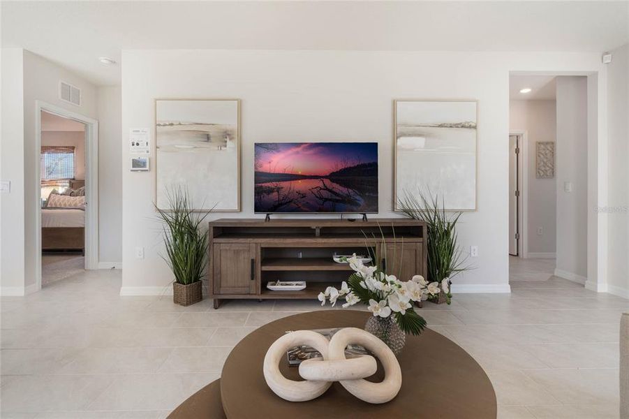 Furnished interior view inside a new home in Magnolia Pointe, Umatilla (Image 22).
