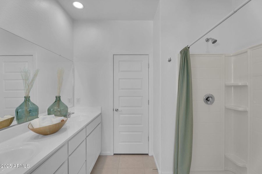 17-web-or-mls-36585 Maddaloni-25 17-web-or-mls-36585 Maddaloni-25