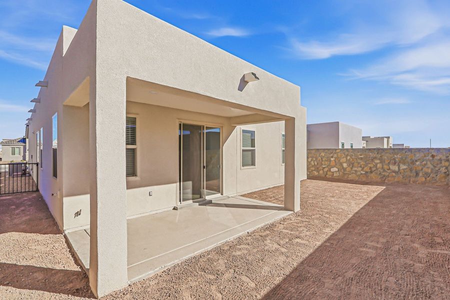 Exterior details and patio area of a home in Paseo Del Este, El Paso (Image 21).