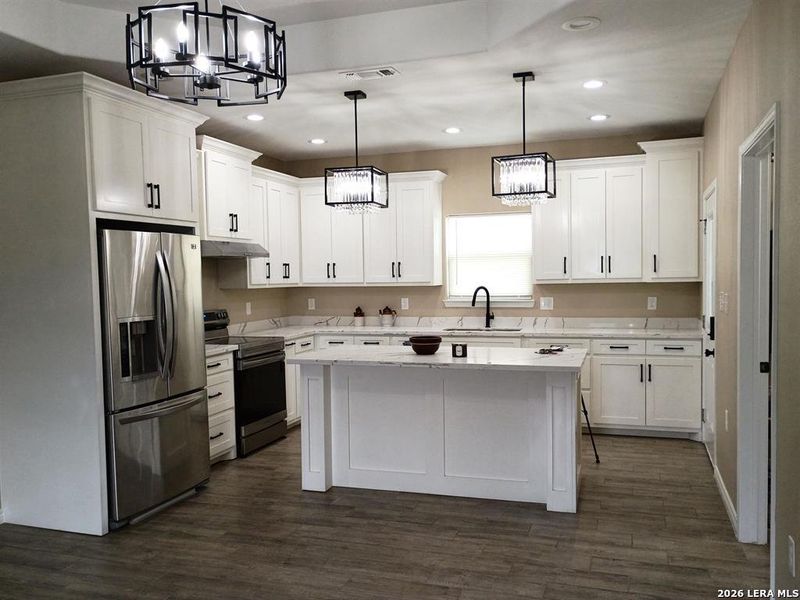 Furnished interior view inside a new home in , Del Rio (Image 4).