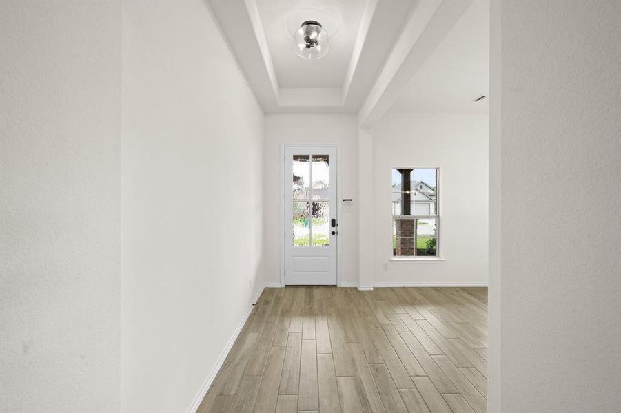 1009 Stonehaven- ENtry-1