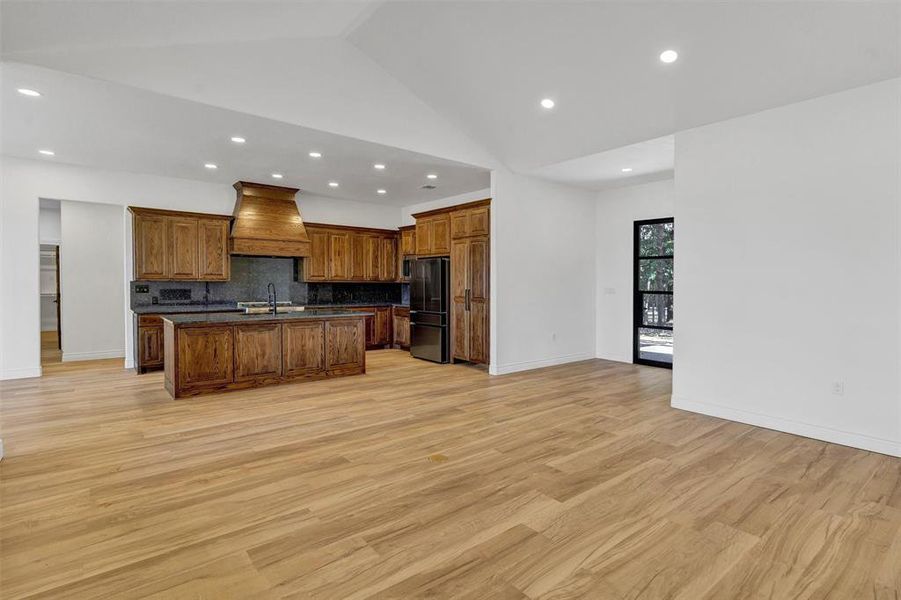 Spacious, unfurnished interior of a new home in , Tolar (Image 15). Spacious, unfurnished interior of a new home in , Tolar (Image 15).