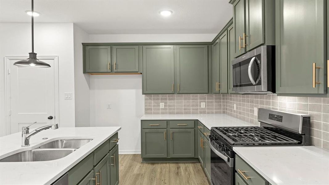 Wright Floorplan Representative Photography - Kitc Wright Floorplan Representative Photography - Kitc