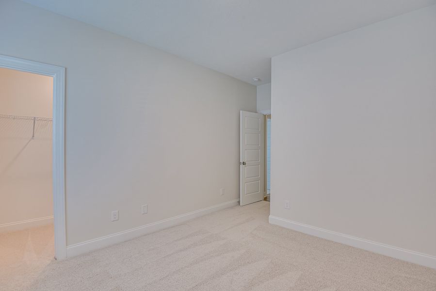 Spacious, unfurnished interior of a new home in The Sanctuary, Aiken (Image 38). Spacious, unfurnished interior of a new home in The Sanctuary, Aiken (Image 38).