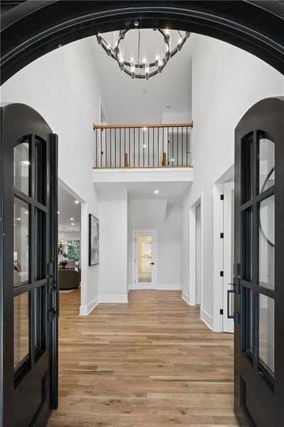 Spacious, unfurnished interior of a new home in , Atlanta (Image 61).