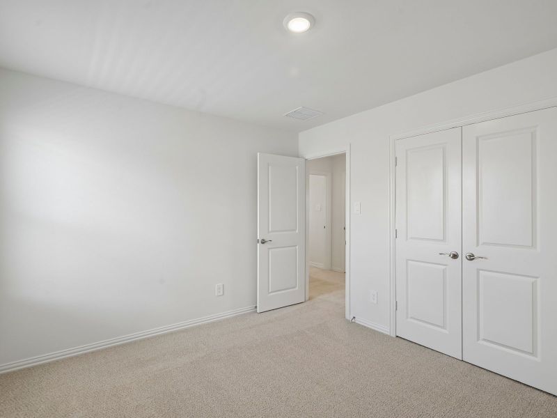 Spacious, unfurnished interior of a new home in Parks at Foster Crossing - Spring Series, Anna (Image 21).