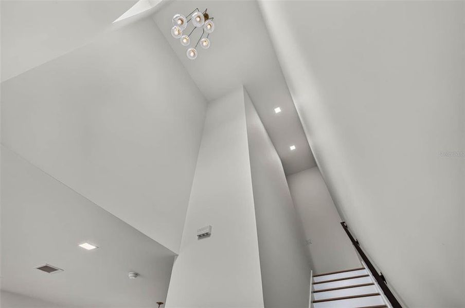 Image 19 of a home in . Image 19 of a home in .
