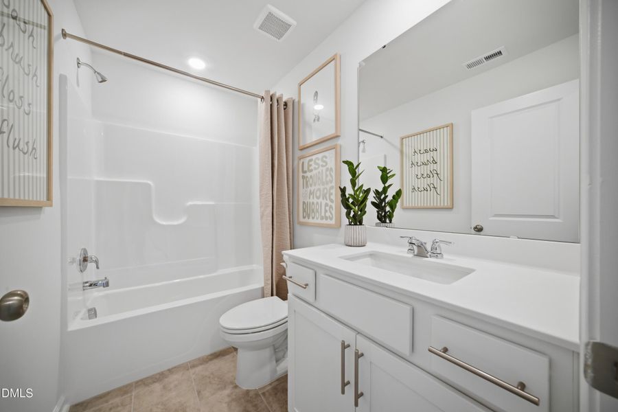 SUN_ParkerRidge_Pic_Coleman_Bed3_2of2_F2