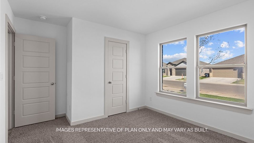 Spacious, unfurnished interior of a new home in Viridian, Lubbock (Image 14).
