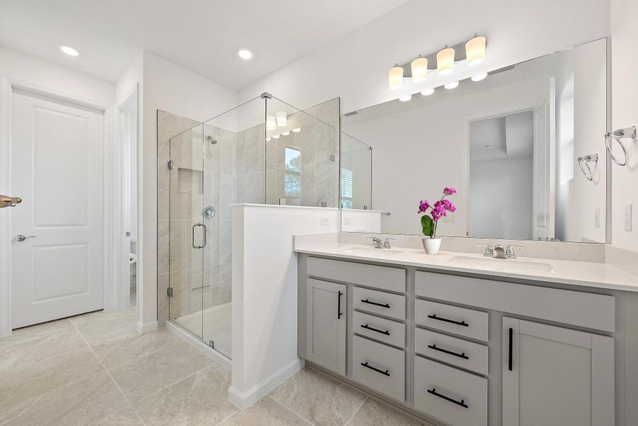 501 SW Sally Way (32s)