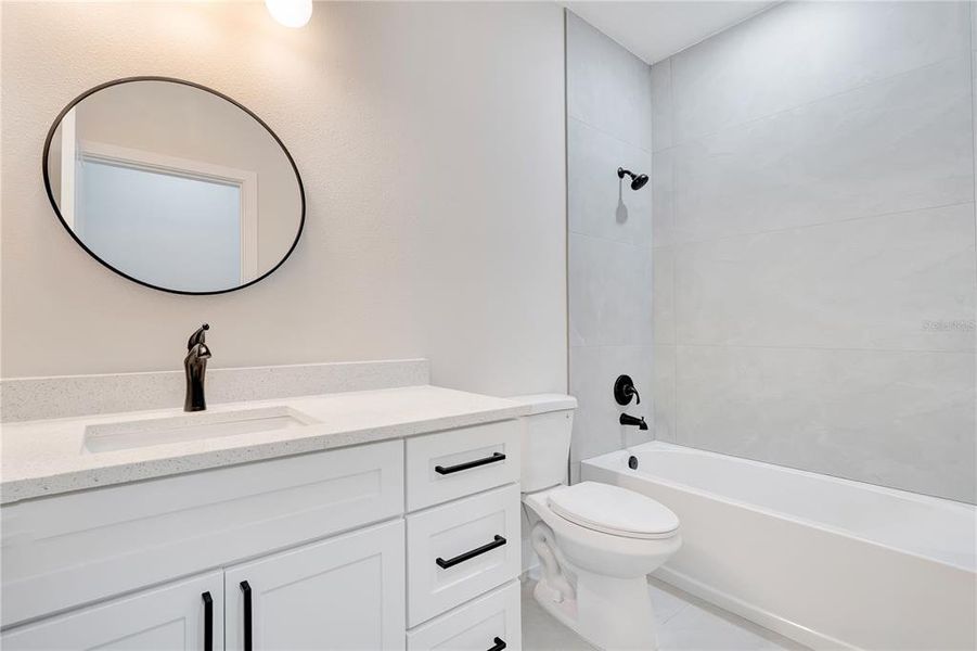Furnished interior view inside a new home in , Apopka (Image 5).
