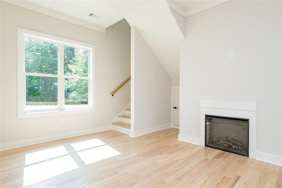 Spacious, unfurnished interior of a new home in , Atlanta (Image 21). Spacious, unfurnished interior of a new home in , Atlanta (Image 21).
