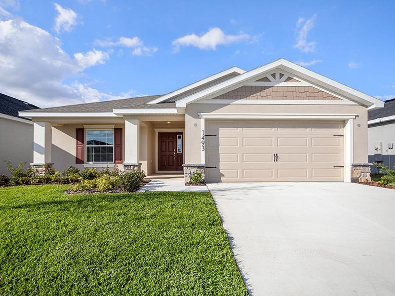 Move-in ready 4-bedroom home for sale in Davenport, Florida! Move-in ready 4-bedroom home for sale in Davenport, Florida!
