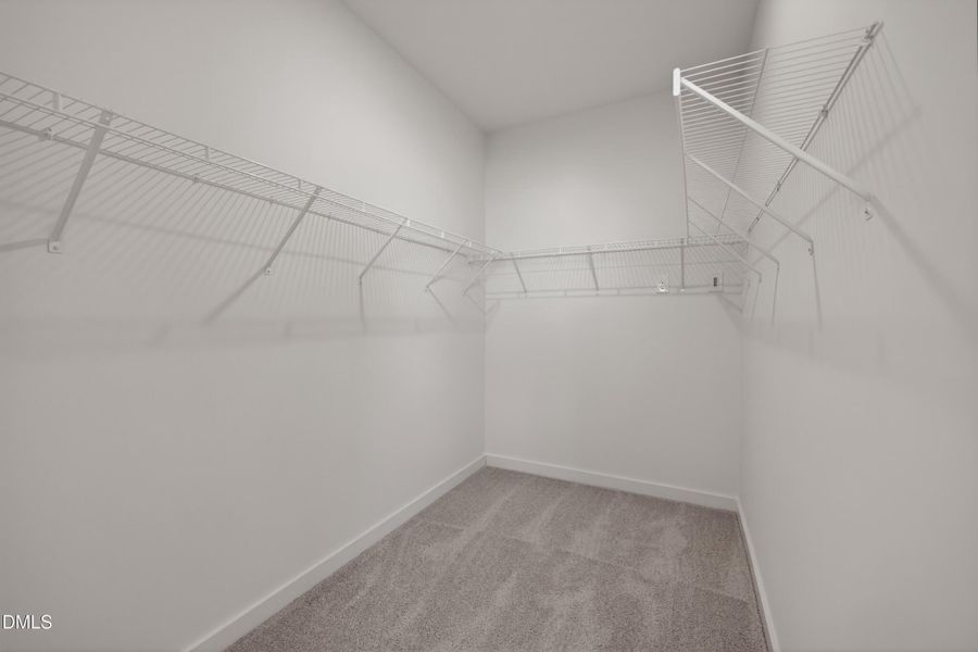 LRY 2483 Devin 2098 EC3 IO (27) LRY 2483 Devin 2098 EC3 IO (27)