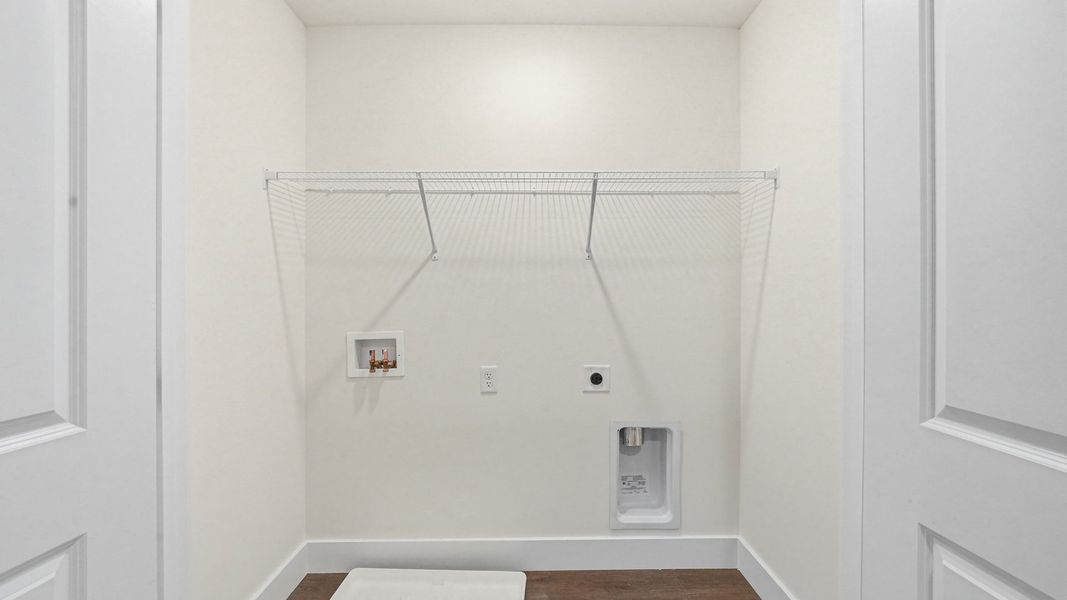 Spacious, unfurnished interior of a new home in Fieldcrest Acres Townhomes, Blountville (Image 25).