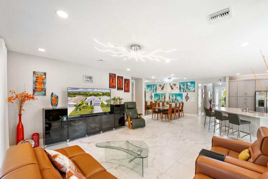 Community amenities in , Port St. Lucie (Image 25).