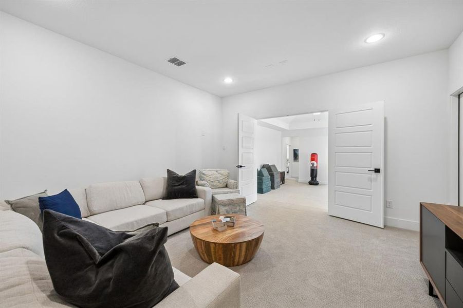 Furnished interior view inside a new home in Fields 50', Frisco (Image 29). Furnished interior view inside a new home in Fields 50', Frisco (Image 29).