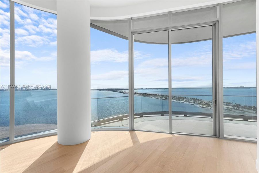 Image 34 of a home in .