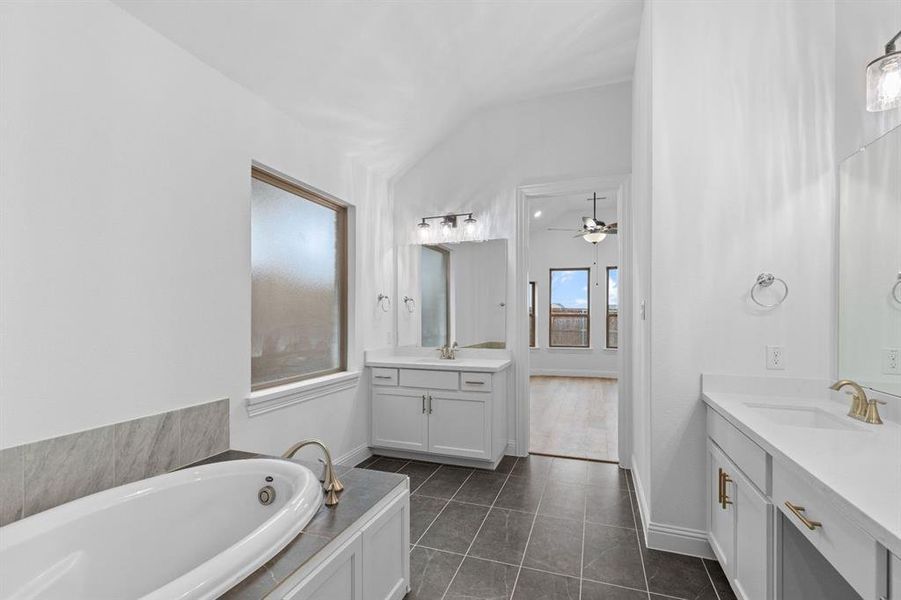 DAL_Hillside Village_Mineola_529 Limerick Lane (19) DAL_Hillside Village_Mineola_529 Limerick Lane (19)