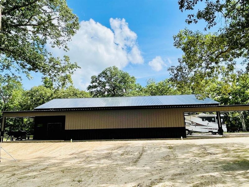 Image 8 of a home in .