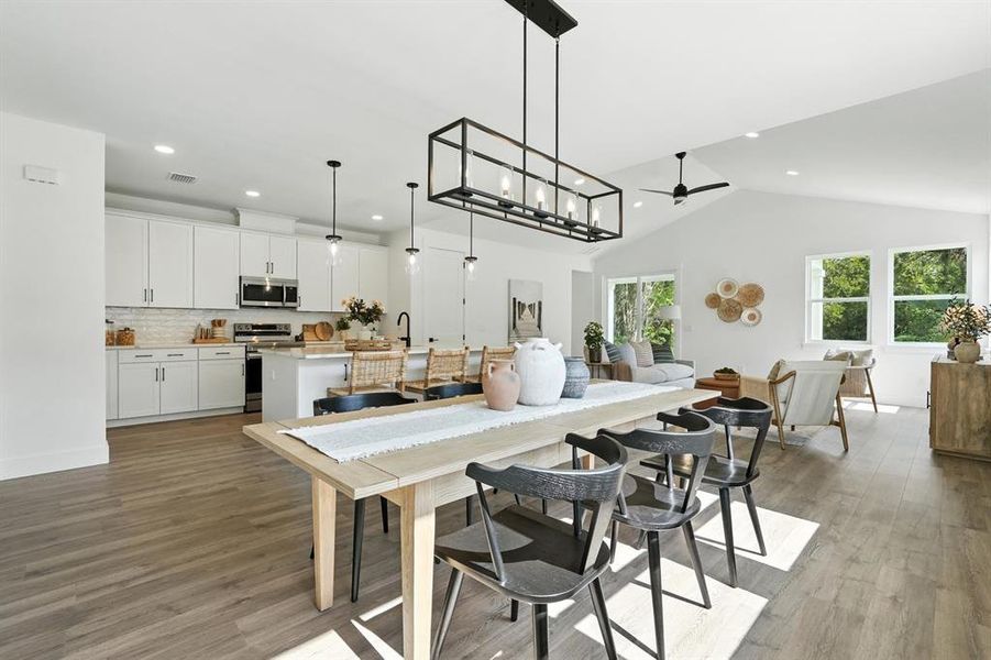 Furnished interior view inside a new home in Palm Coast Homes, Palm Coast (Image 34).