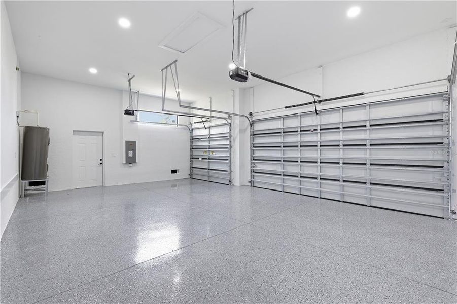 Spacious, unfurnished interior of a new home in , Port Charlotte (Image 32). Spacious, unfurnished interior of a new home in , Port Charlotte (Image 32).