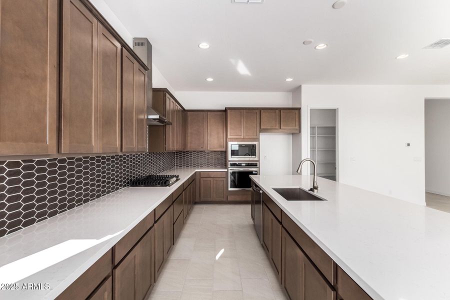 11 - Catalina 11 - Catalina