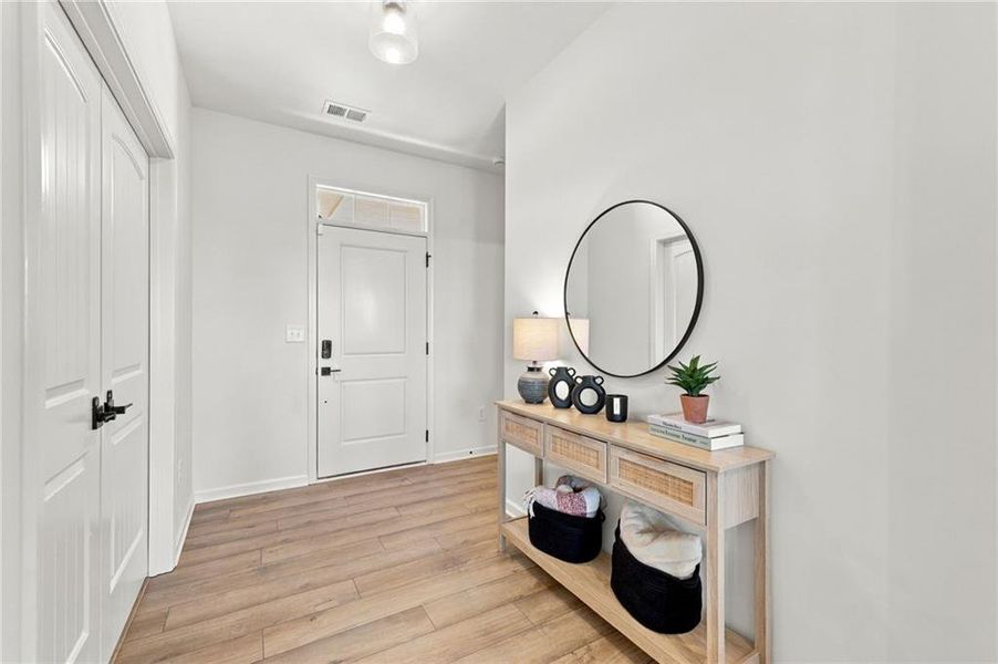 Furnished interior view inside a new home in Sweetbay Farm, Lawrenceville (Image 7).