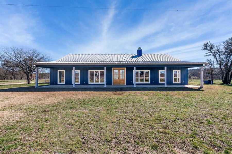Exterior details and patio area of a home in , Valley Mills (Image 2). Exterior details and patio area of a home in , Valley Mills (Image 2).