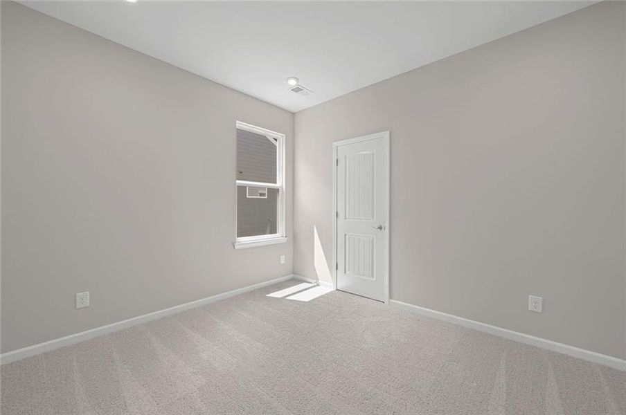 Spacious, unfurnished interior of a new home in Easton Park, Dallas (Image 36).