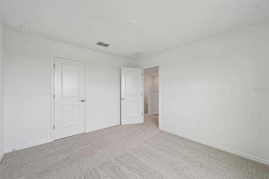 Spacious, unfurnished interior of a new home in Southpointe, Palmetto (Image 24). Spacious, unfurnished interior of a new home in Southpointe, Palmetto (Image 24).